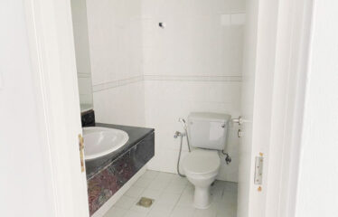 3BHK Family Sharing Allowed